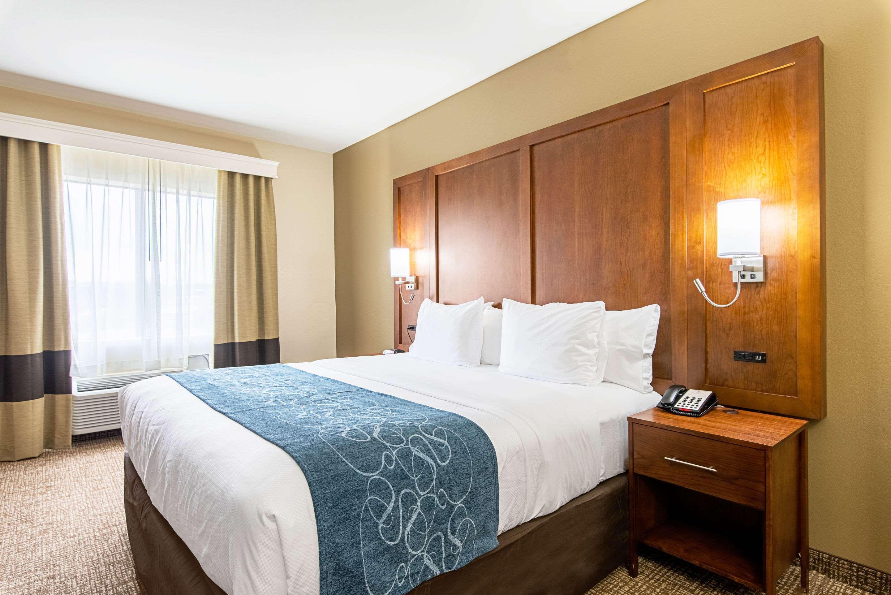 Comfort Inn & Suites Pine Bluff Ngoại thất bức ảnh