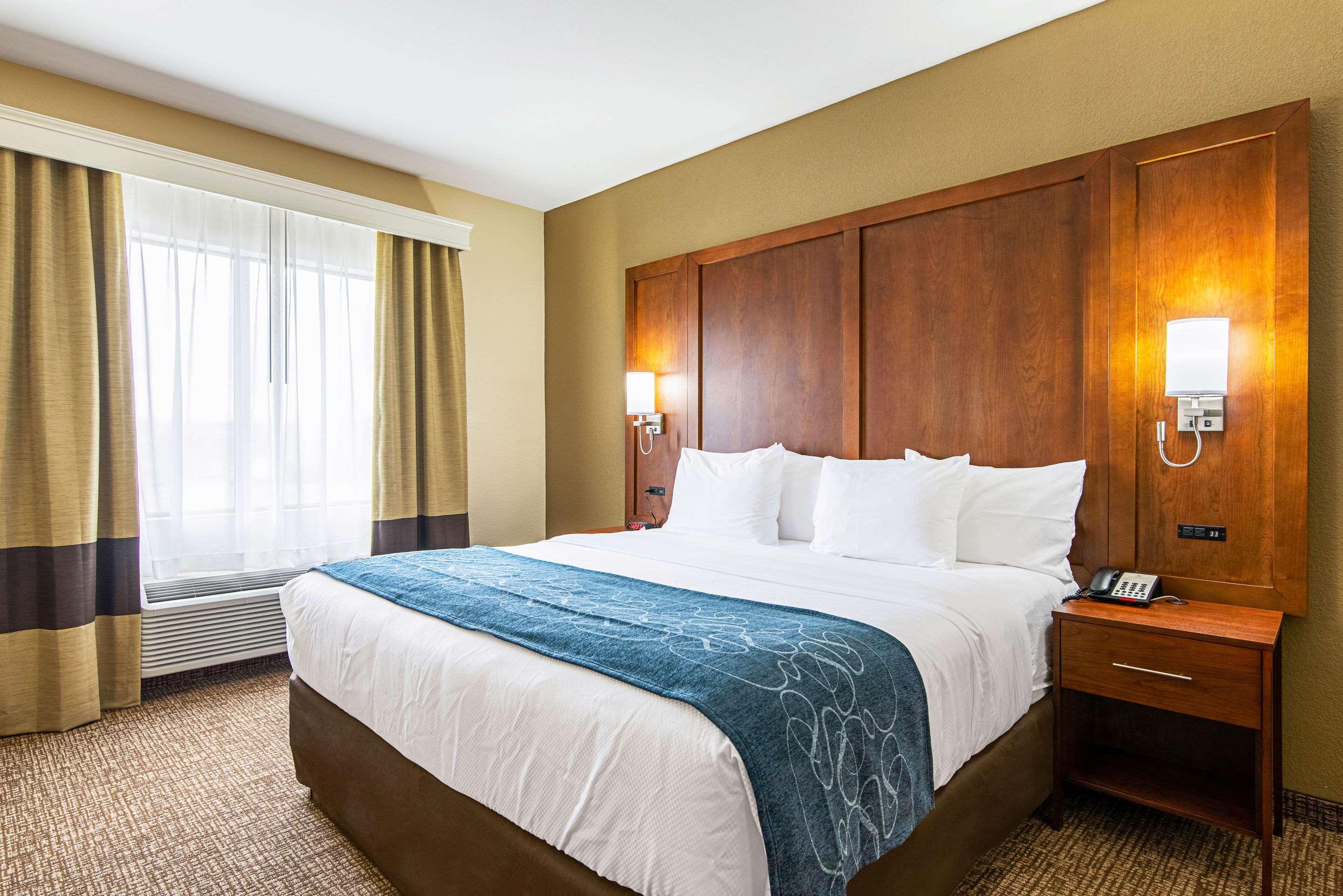 Comfort Inn & Suites Pine Bluff Ngoại thất bức ảnh