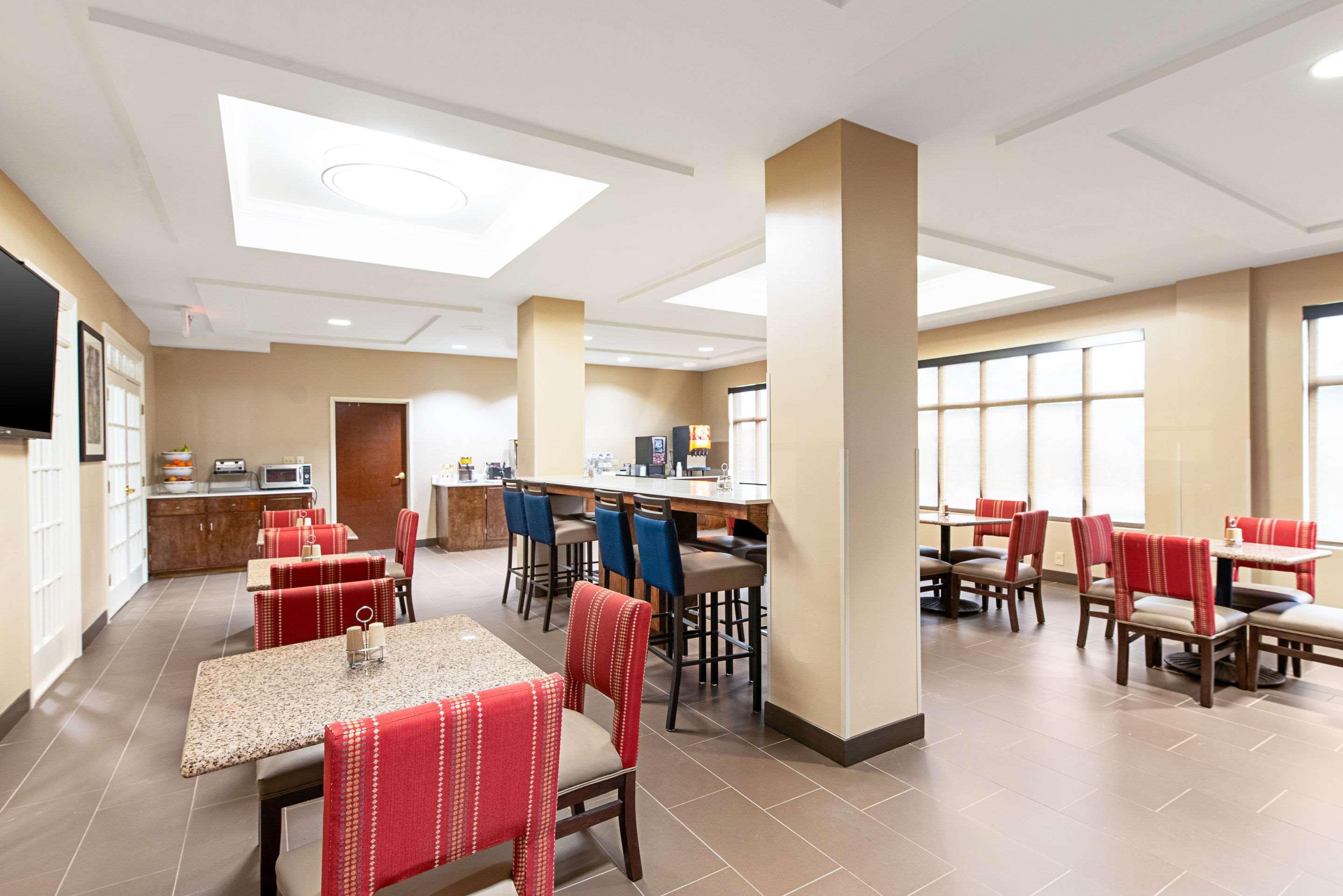 Comfort Inn & Suites Pine Bluff Ngoại thất bức ảnh