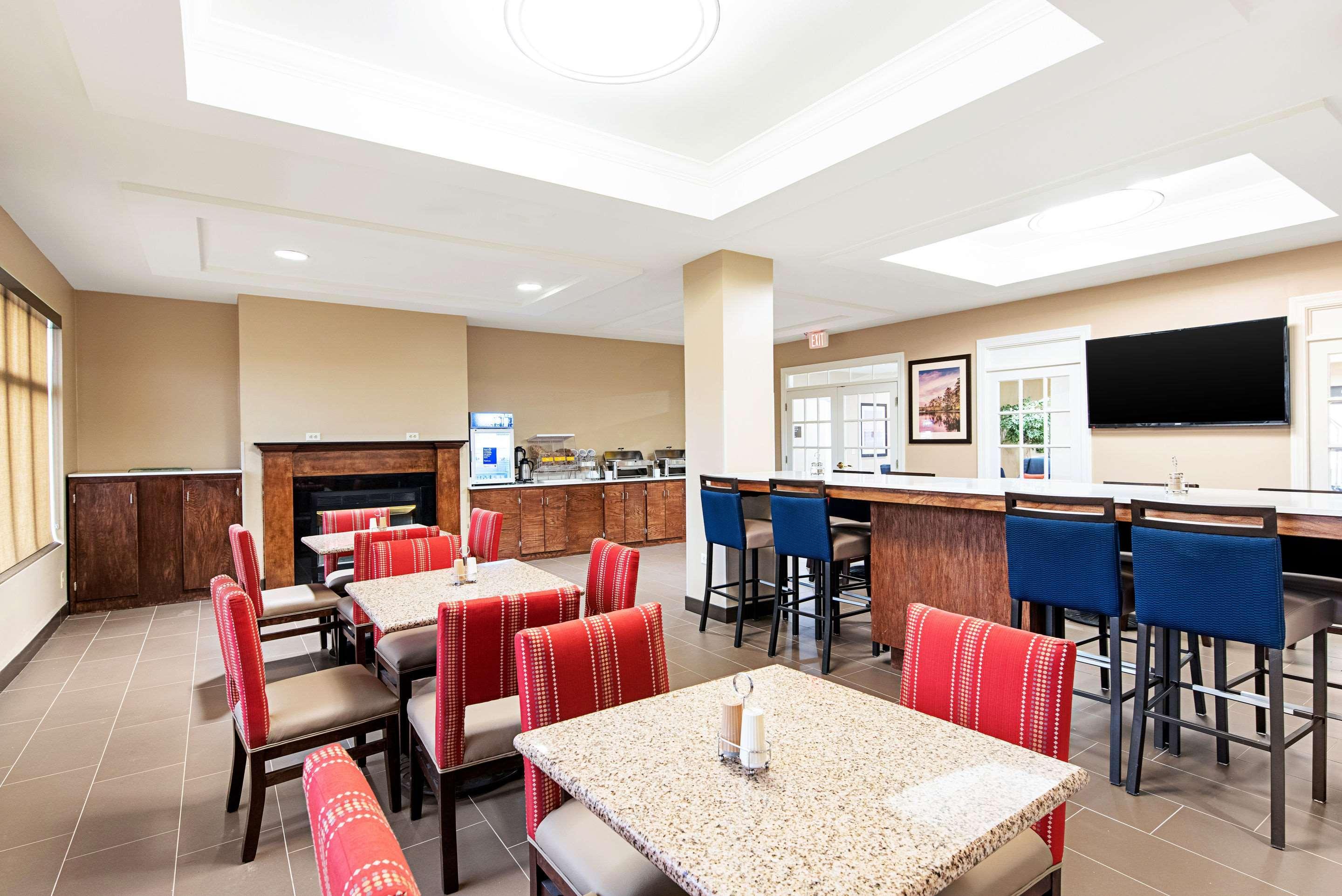 Comfort Inn & Suites Pine Bluff Ngoại thất bức ảnh