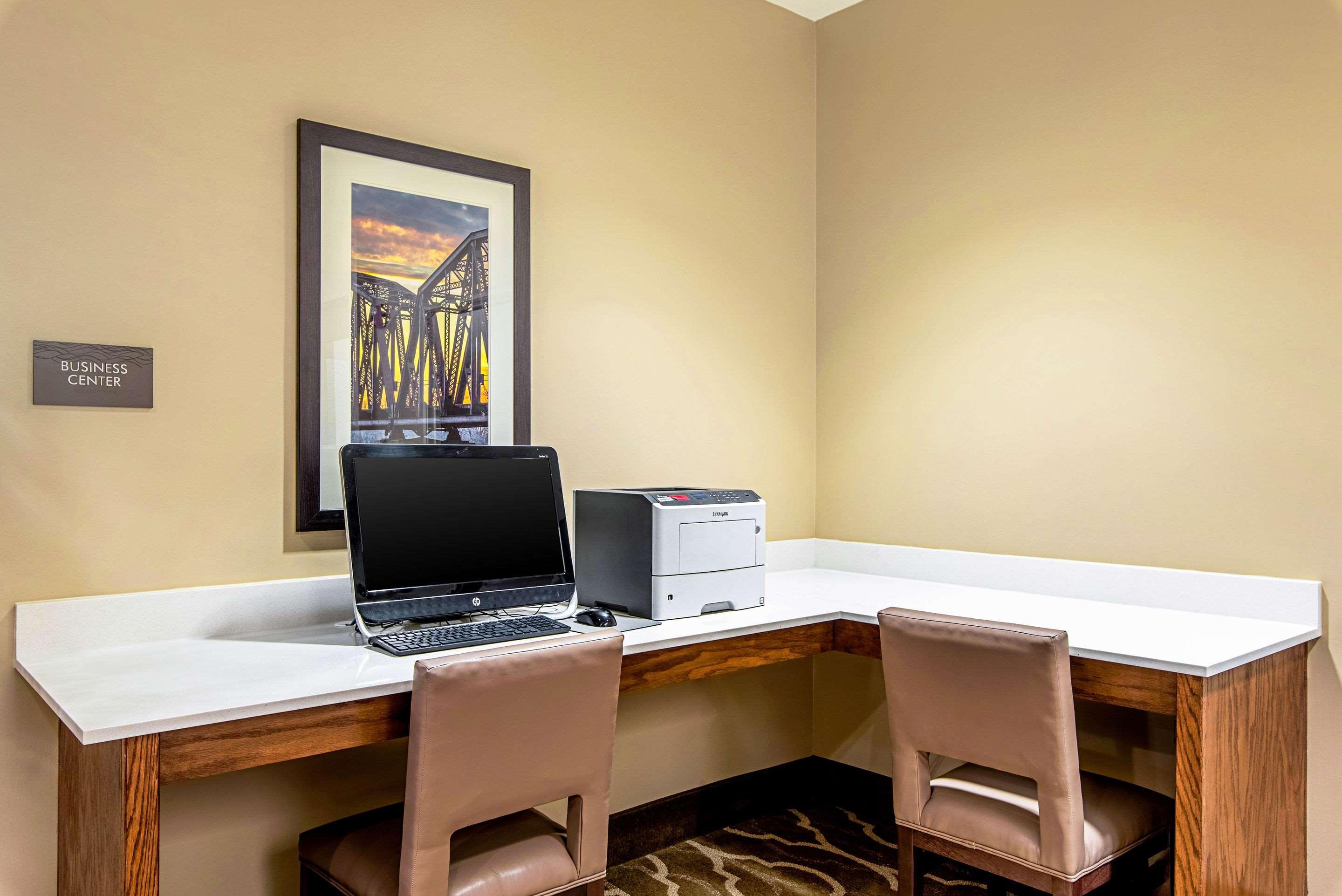 Comfort Inn & Suites Pine Bluff Ngoại thất bức ảnh