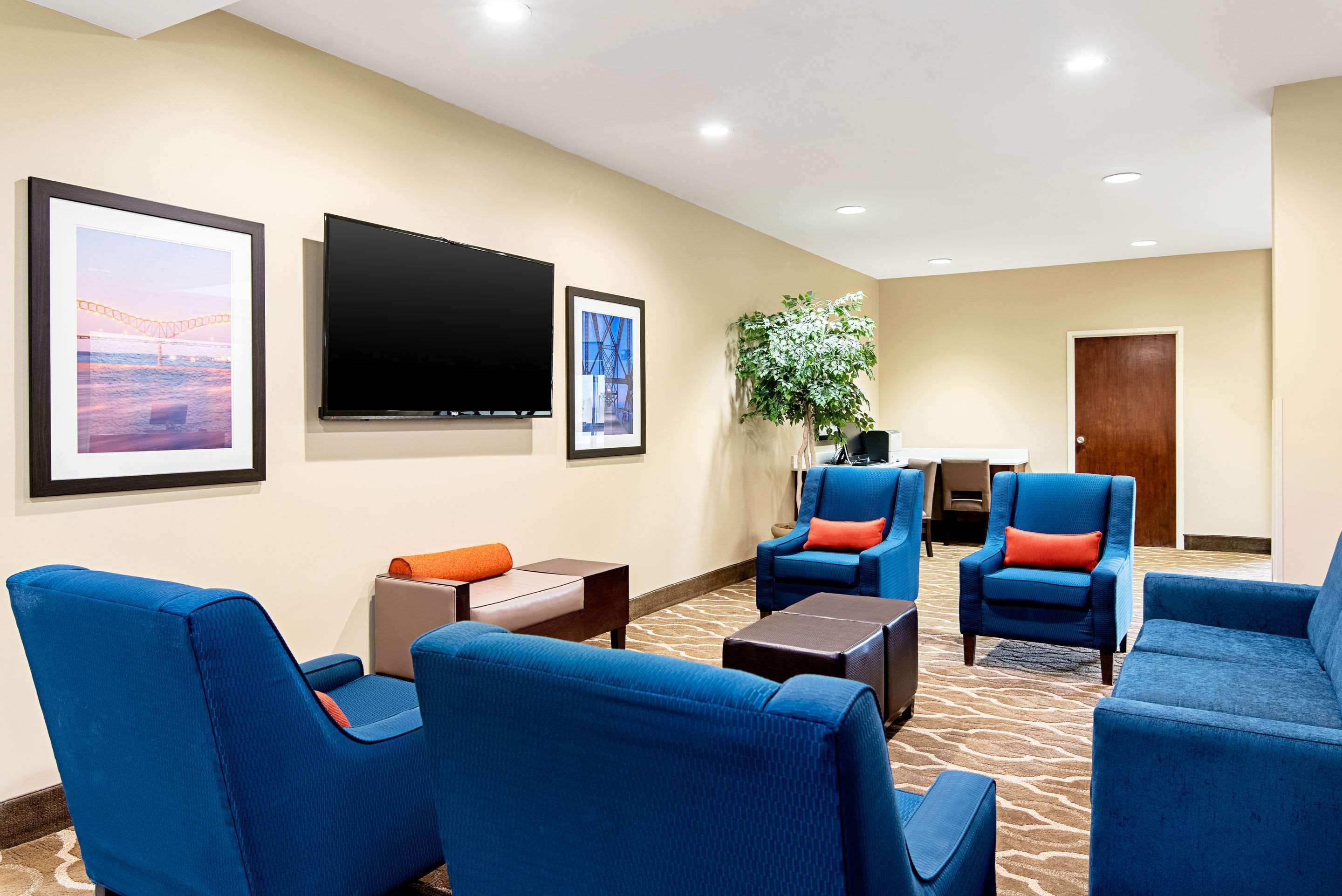 Comfort Inn & Suites Pine Bluff Ngoại thất bức ảnh