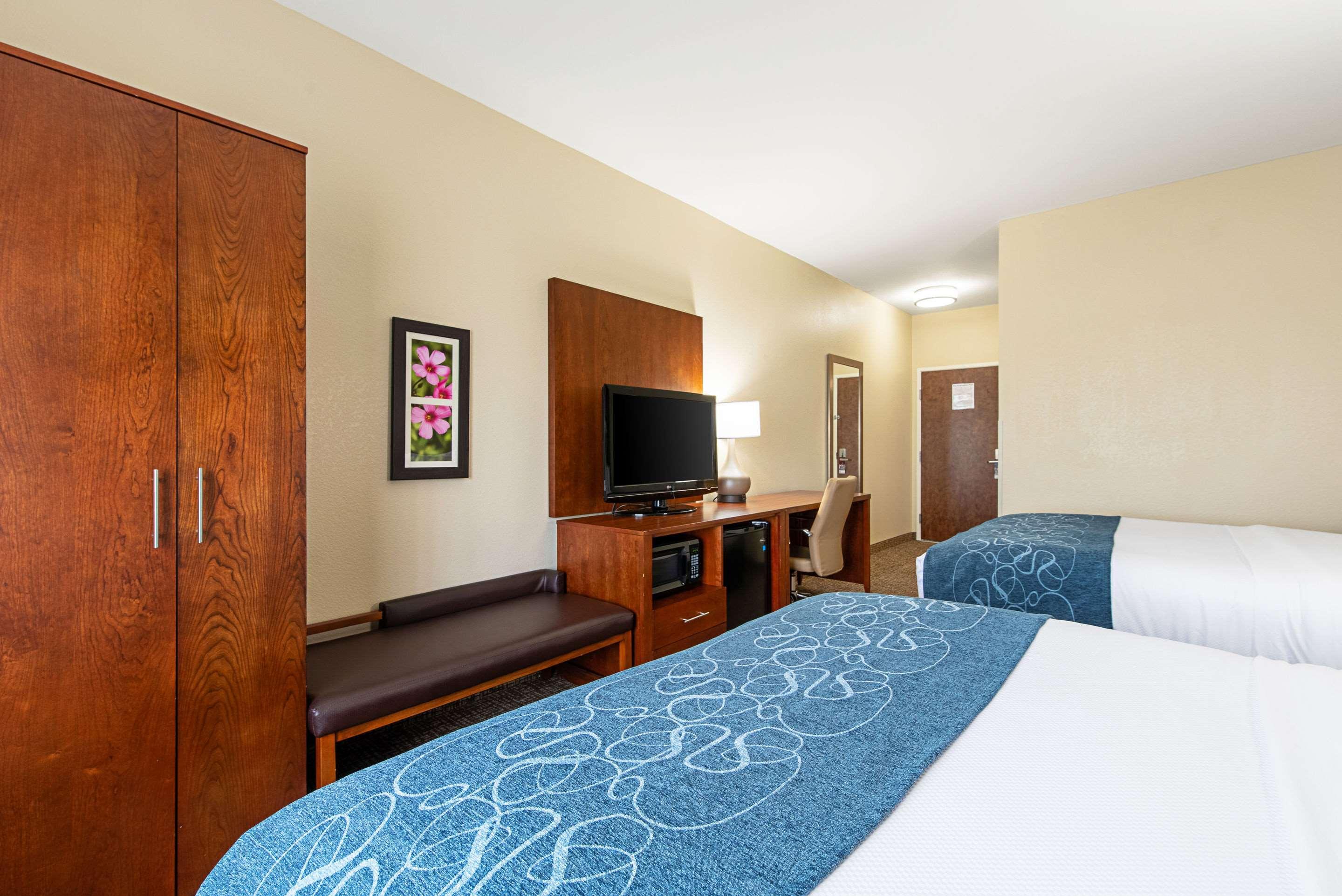 Comfort Inn & Suites Pine Bluff Ngoại thất bức ảnh