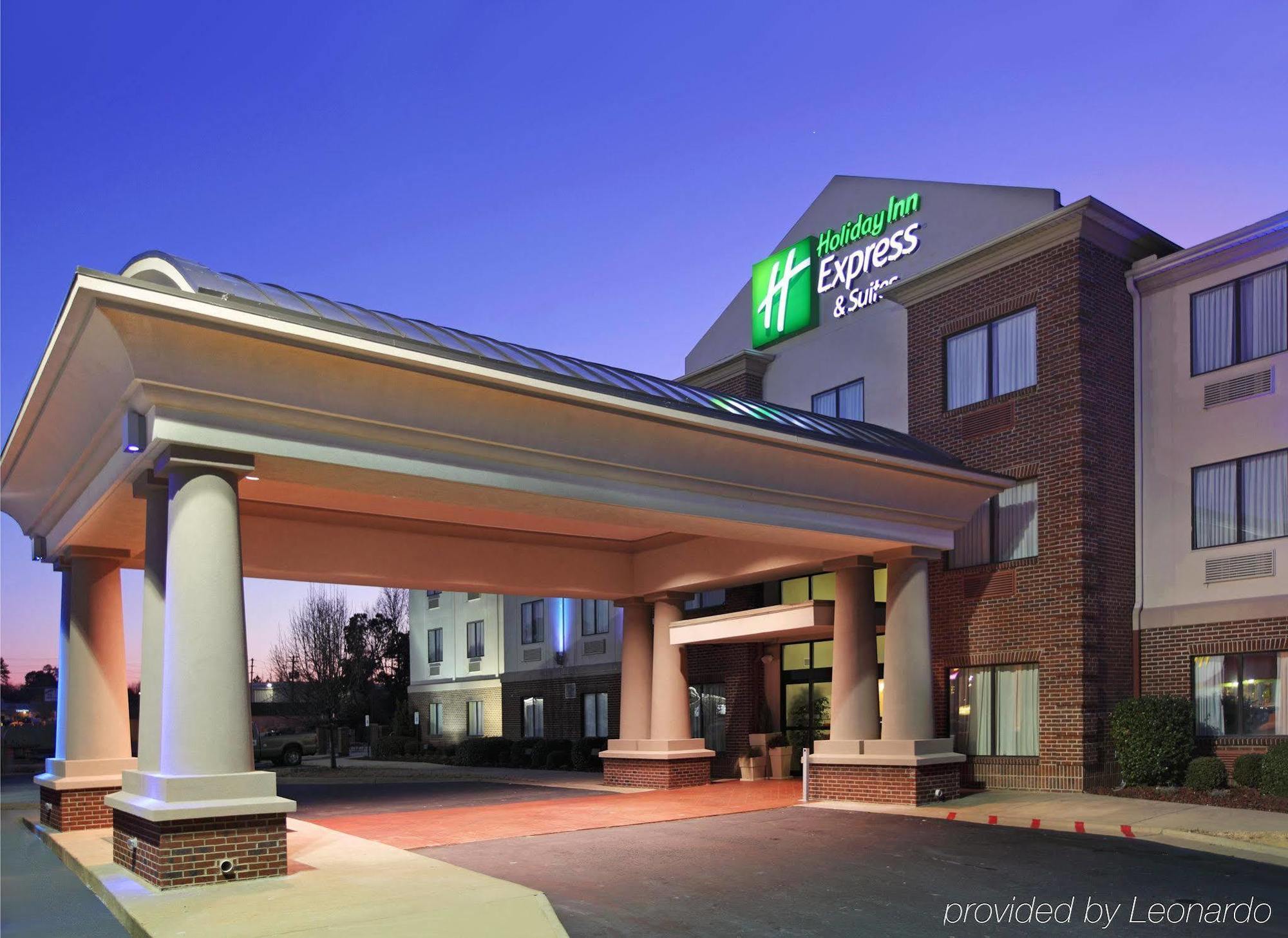 Comfort Inn & Suites Pine Bluff Ngoại thất bức ảnh