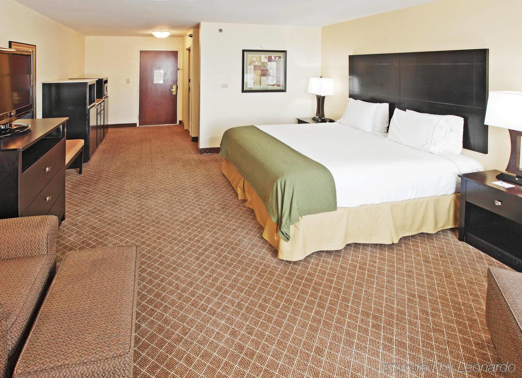 Comfort Inn & Suites Pine Bluff Phòng bức ảnh