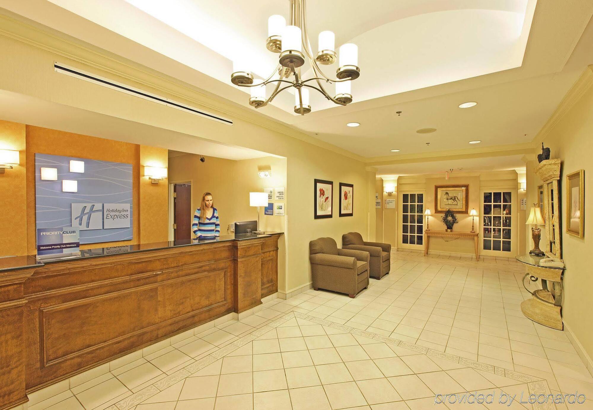 Comfort Inn & Suites Pine Bluff Ngoại thất bức ảnh